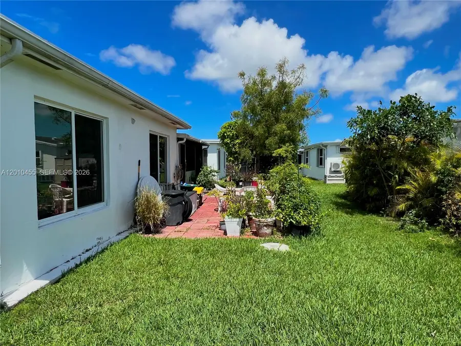 6800 NW 15th St, Margate, FL 33063 - #3