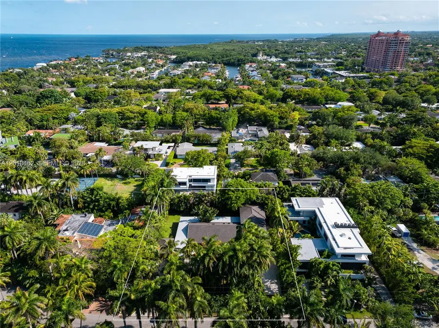 3600 Stewart Ave, Miami, FL 33133 - #3