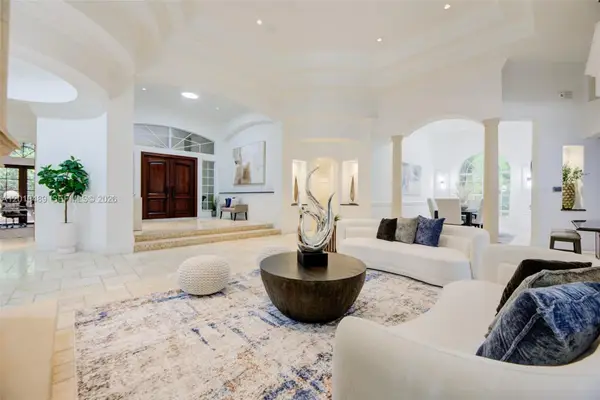 16740 Berkshire Ct, Southwest Ranches, FL 33331