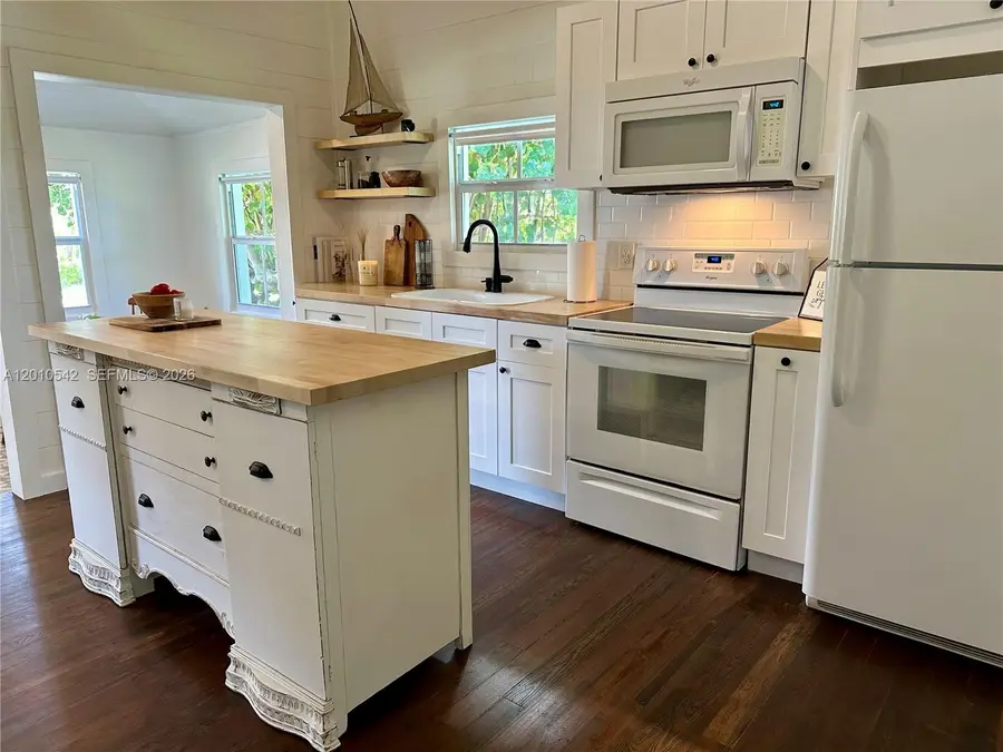 2287 NE Patrician St, Jensen Beach, FL 34957 - #2