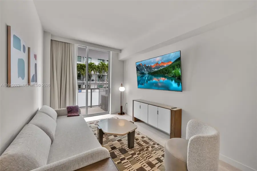 1611 SW 2nd Ave #414, Miami, FL 33129 - #3