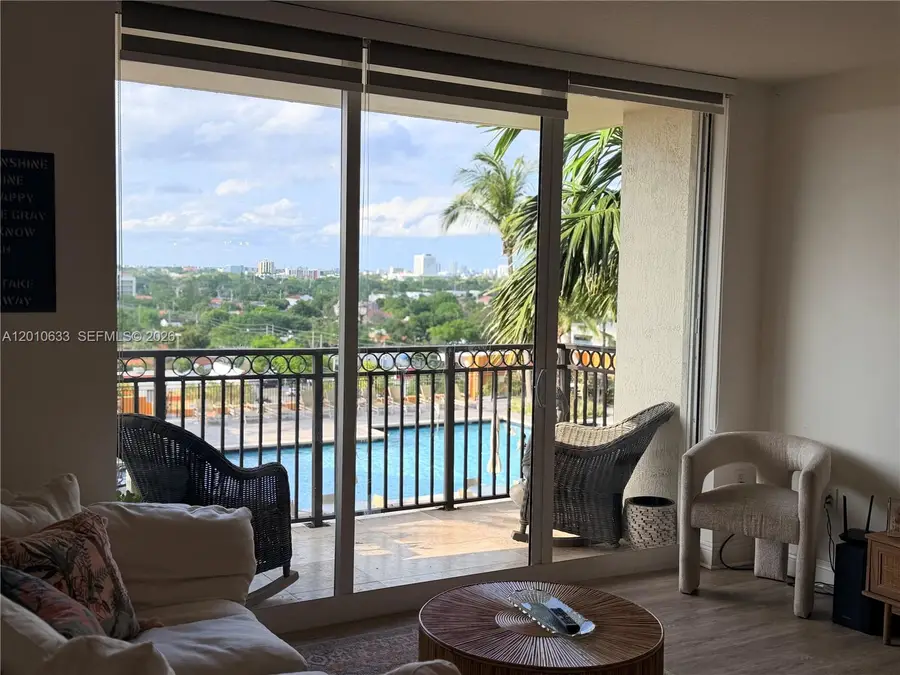3232 SW 22nd Ter #910, Miami, FL 33145 - #3
