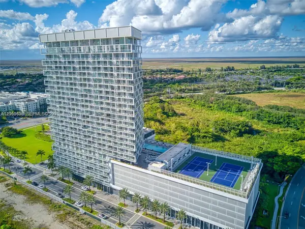 2000 Metropica Way #2204, Sunrise, FL 33323
