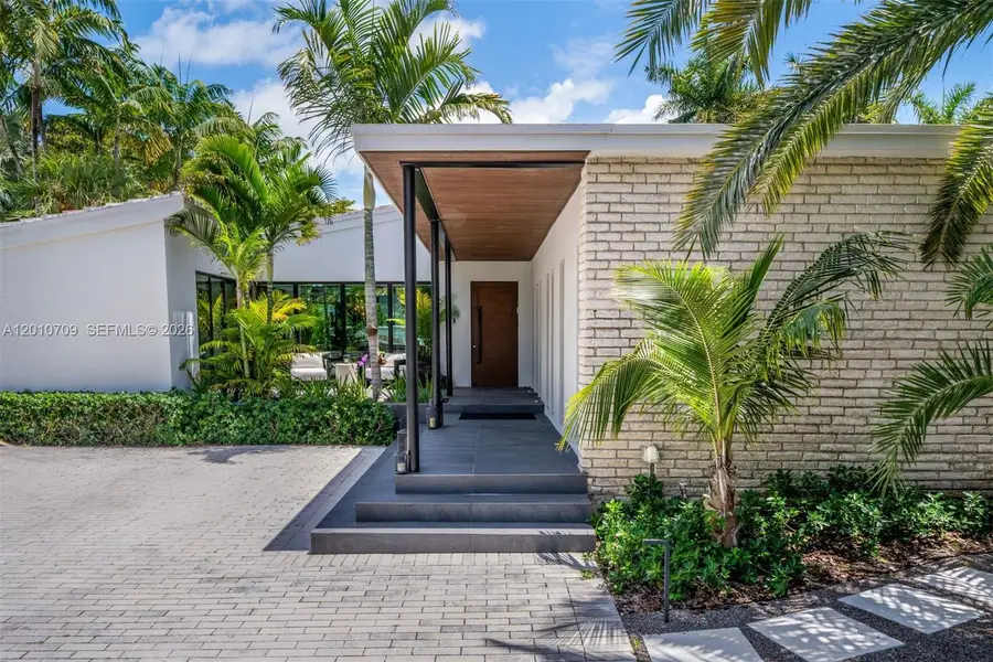 5225 La Gorce Dr, Miami Beach, FL 33140 - #2