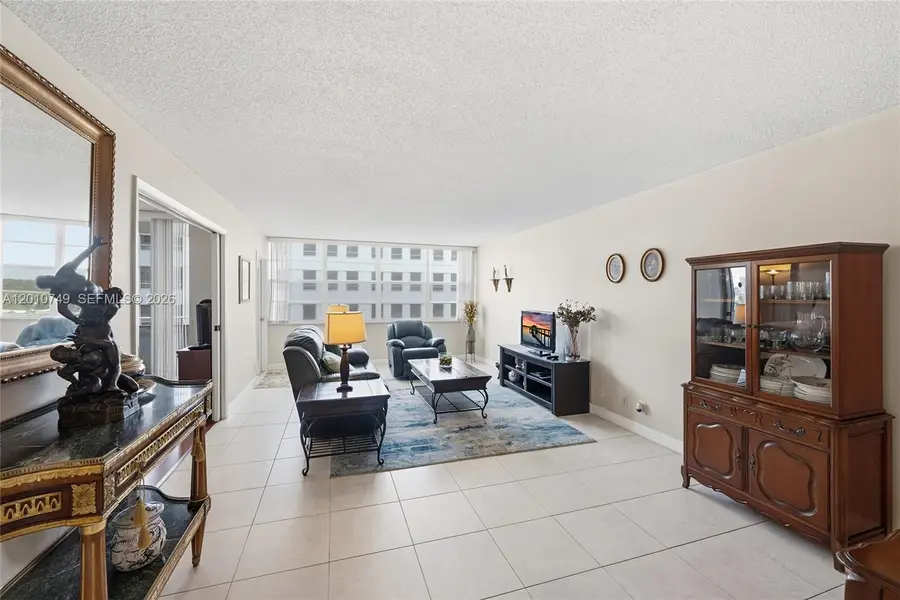1160 N Federal Hwy #822, Fort Lauderdale, FL 33304 - #3