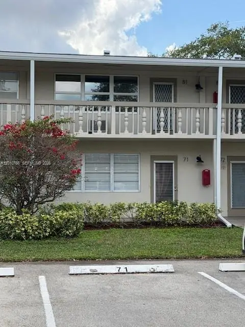 71 Tilford D #71, Deerfield Beach, FL 33442