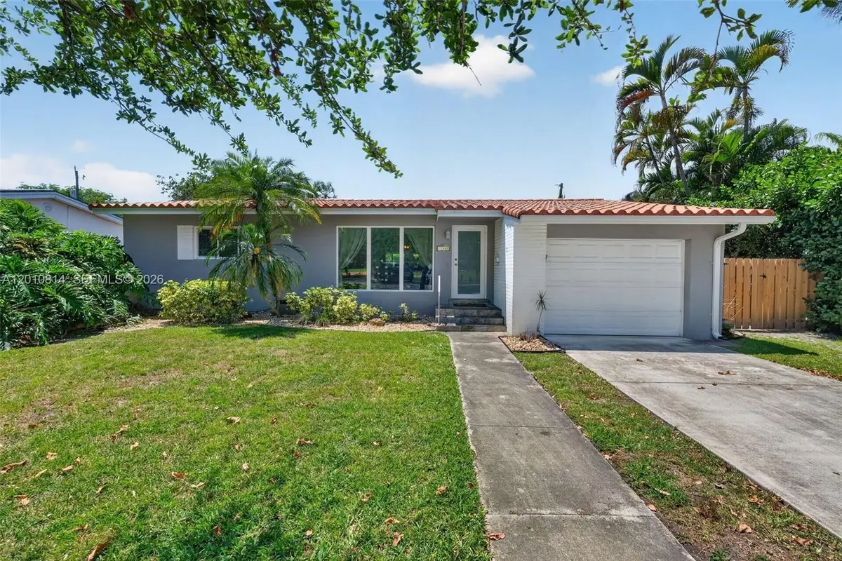 11400 NE 9th Ave, Biscayne Park, FL 33161 - #1