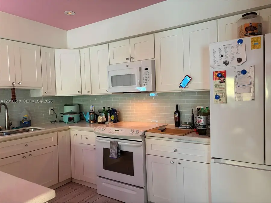 177 NE 6th Ct, Dania Beach, FL 33004 - #3