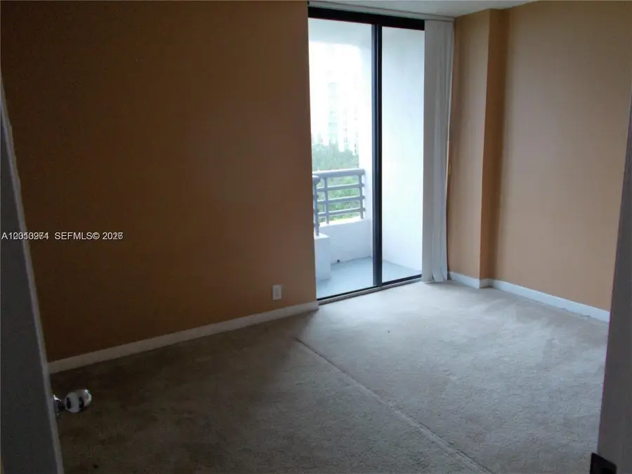 3300 NE 191st St #912, Aventura, FL 33180 - #3