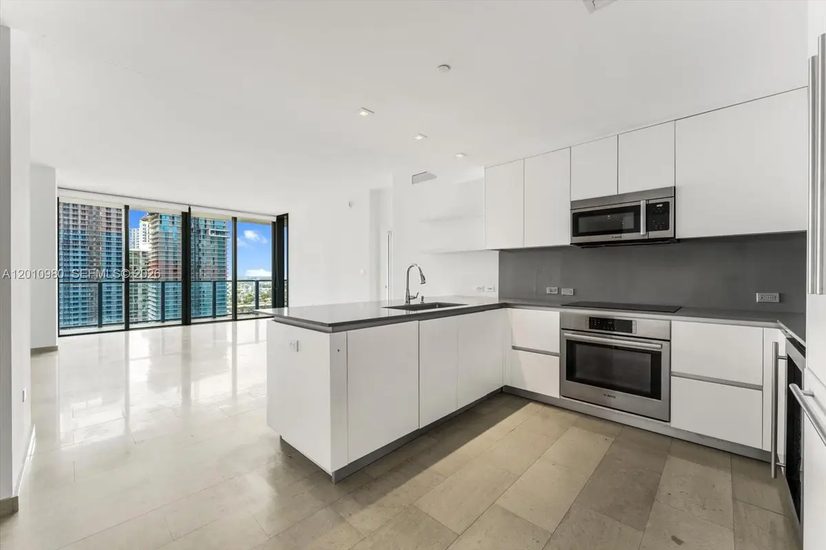 68 SE 6th St #2304, Miami, FL 33131 - #1