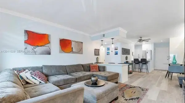 1130 11th St #4E, Miami Beach, FL 33139
