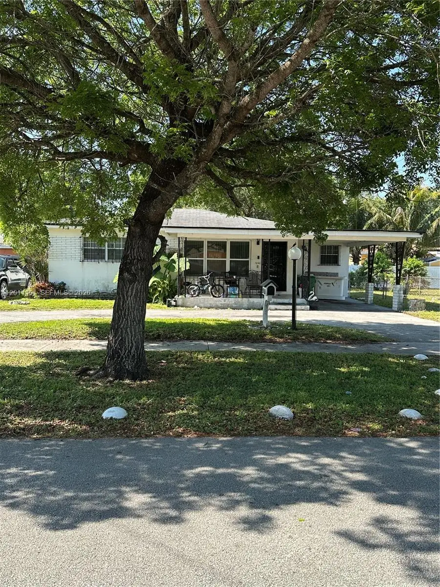 1360 NW 88th St, Miami, FL 33147 - #1