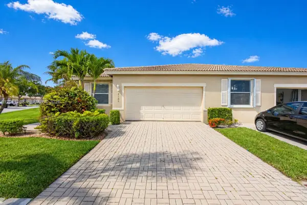 2151 Umbrella Cay, West Palm Beach, FL 33411
