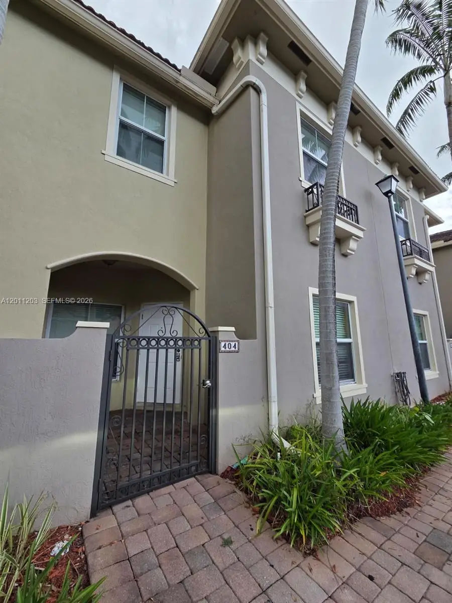 2851 W Prospect Rd #404, Tamarac, FL 33309 - #1