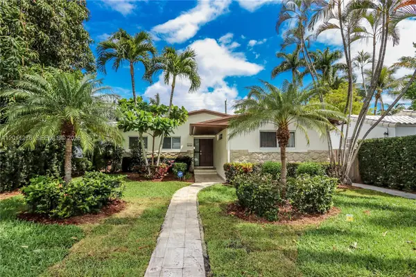 1333 Tyler St, Hollywood, FL 33019