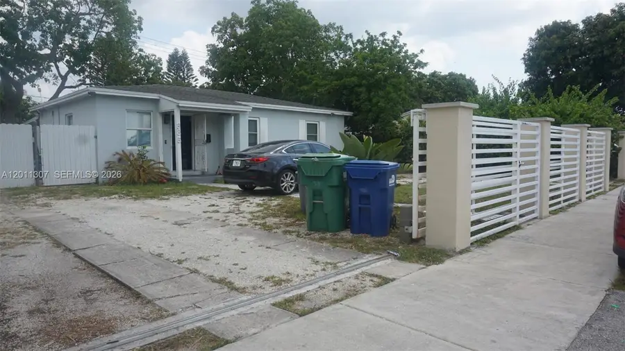 335 NW 187th St, Miami Gardens, FL 33169 - #2