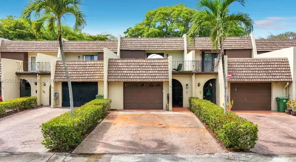 10375 Rue Vendome #4C, Pembroke Pines, FL 33026