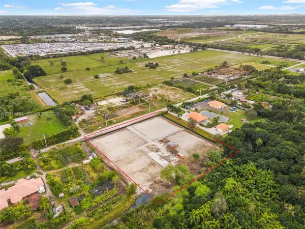 5601 SW 210th Ter, Southwest Ranches, FL 33332