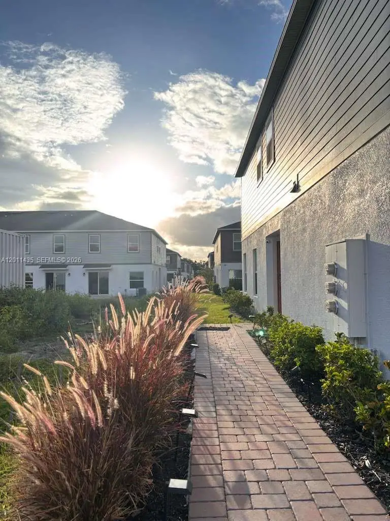 4711 N Campsite Loop, Orlando, FL 32824 - #2