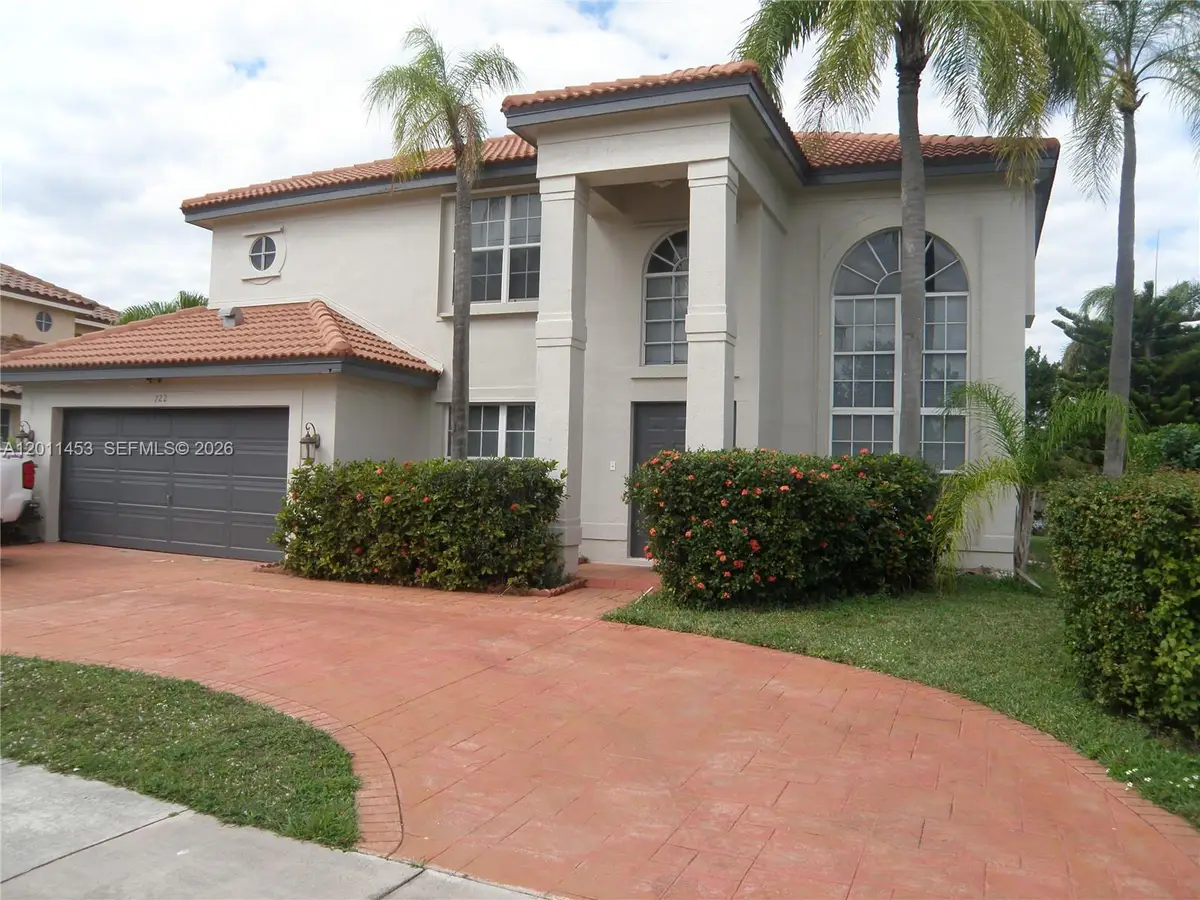 722 NW 177th Ave, Pembroke Pines, FL 33029 - #1
