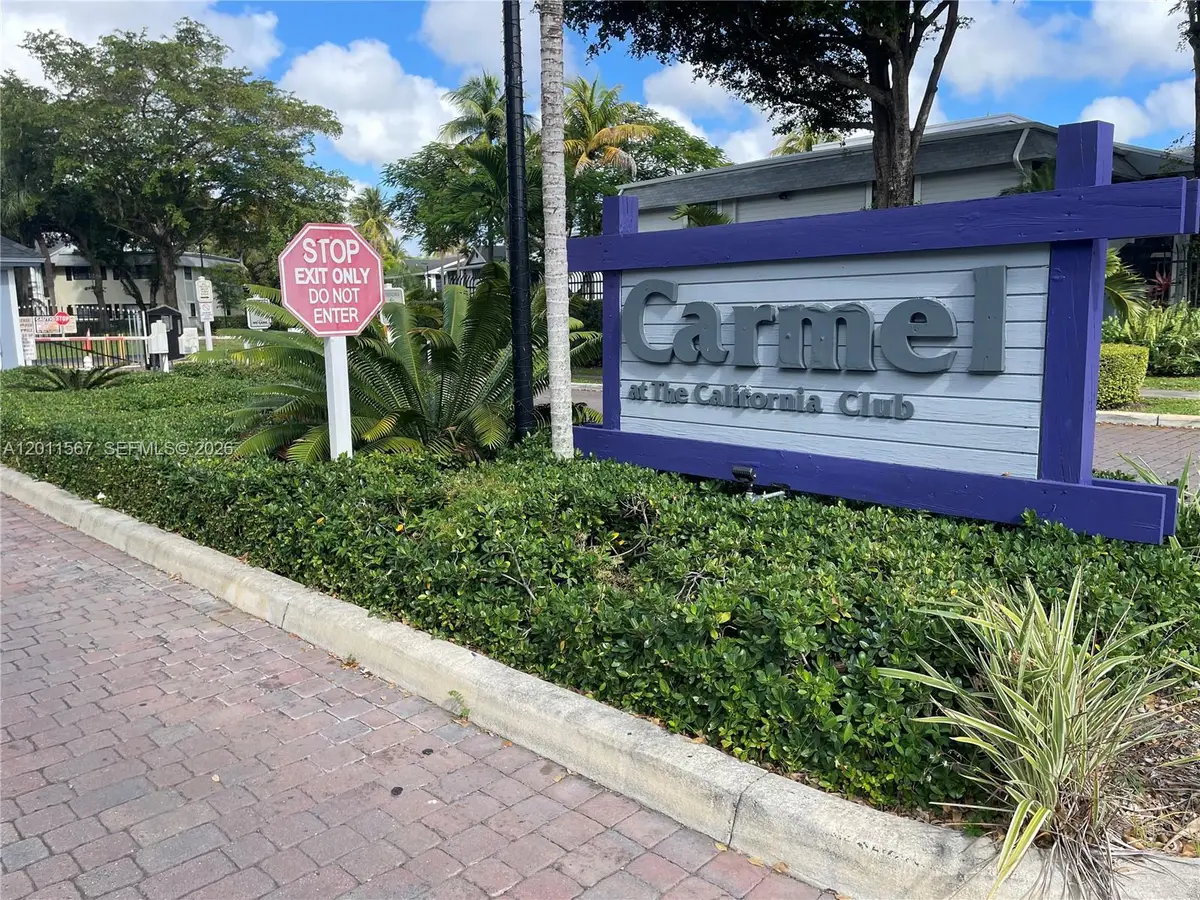 911 NE 199th St #102-14, Miami, FL 33179 - #1