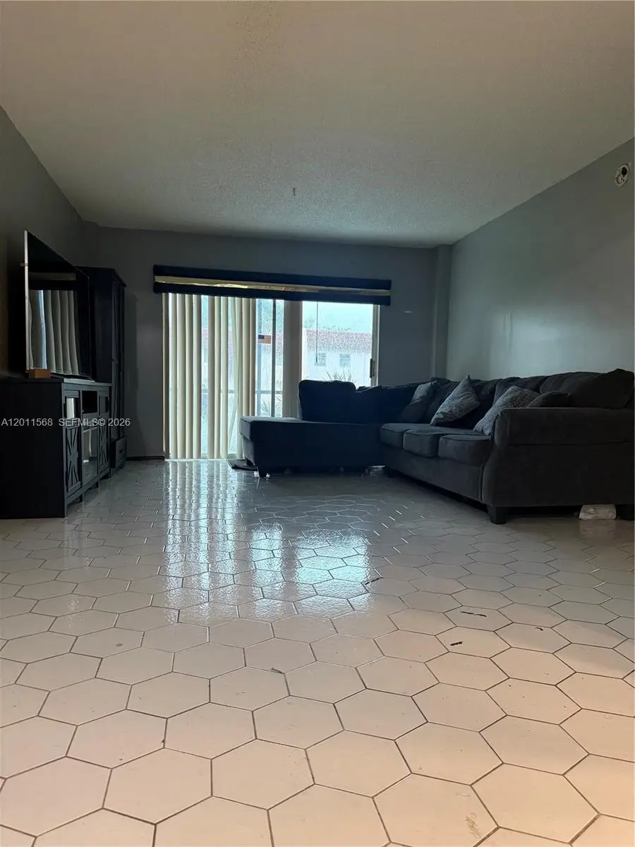 4176 Inverrary Dr #103, Lauderhill, FL 33319 - #2