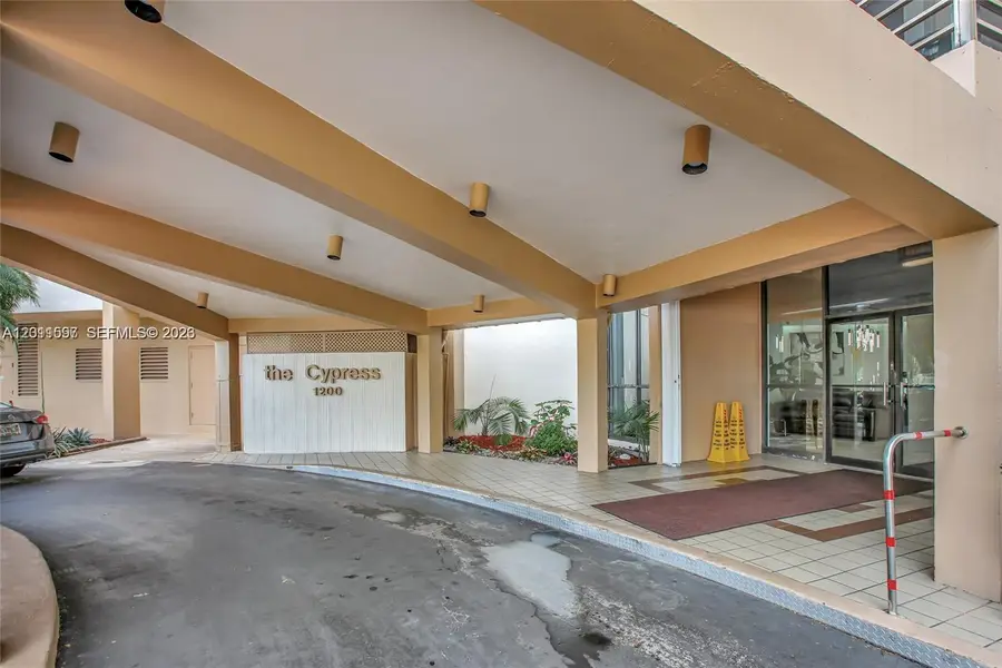 1200 Saint Charles Pl #415, Pembroke Pines, FL 33026 - #2
