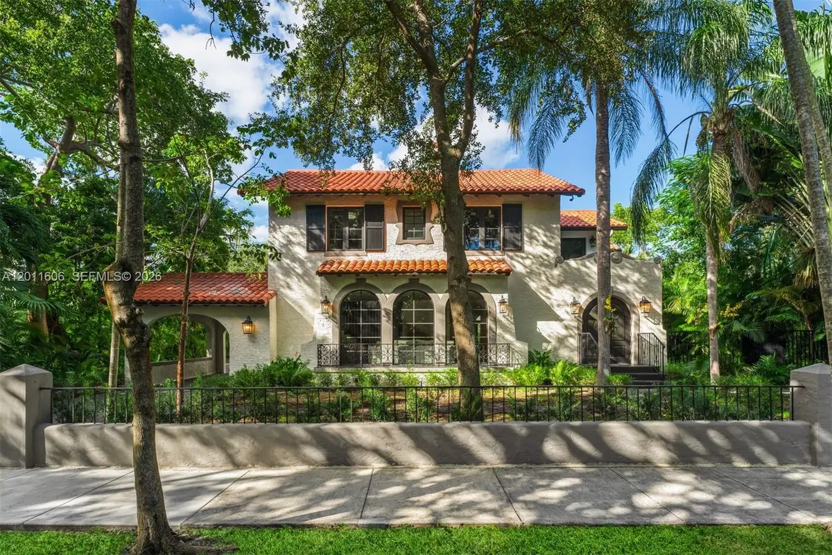 547 NE 57th St, Miami, FL 33137 - #1