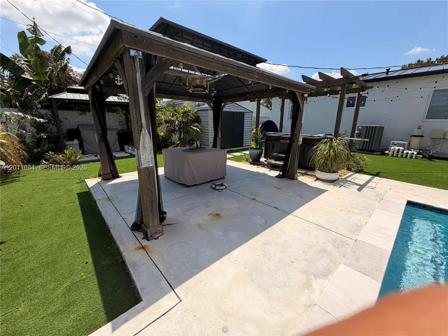 315 W 62nd St, Hialeah, FL 33012 - #3