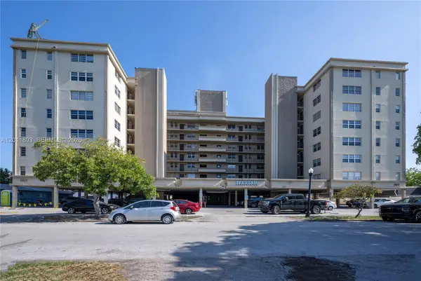 1811 Jefferson St #705, Hollywood, FL 33020
