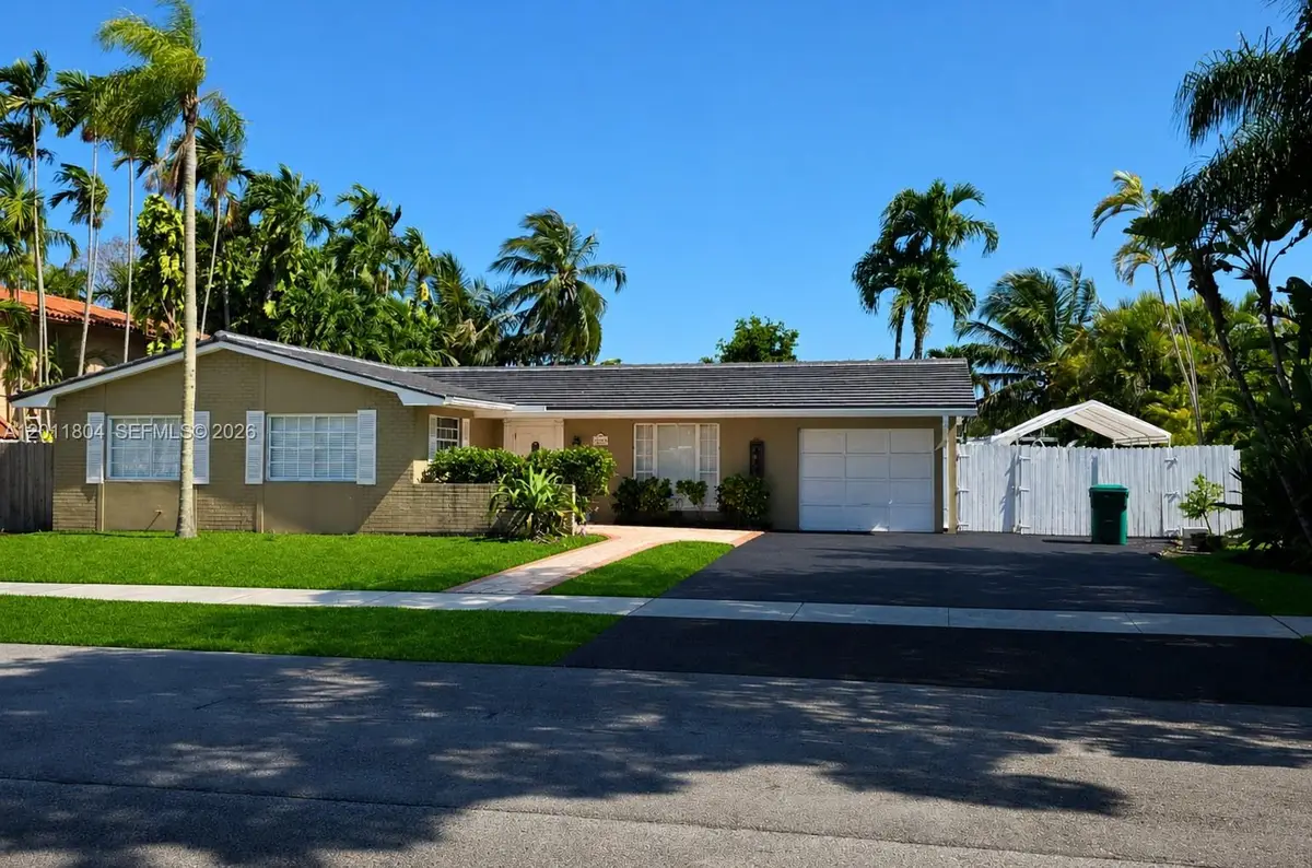 Address Withheld By Seller, Miami, FL 33183 - #1