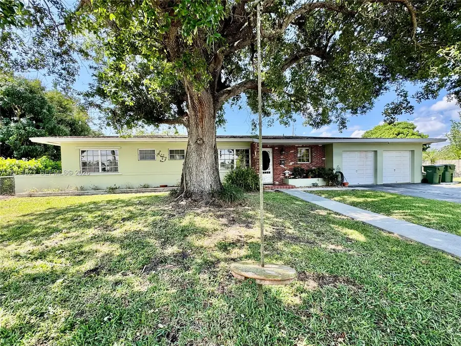 434 NW 20th St, Homestead, FL 33030 - #2