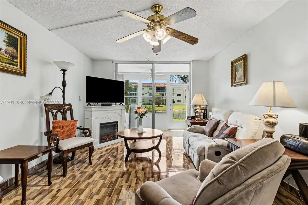 2831 E Sunrise Lakes Dr #105, Sunrise, FL 33322 - #1