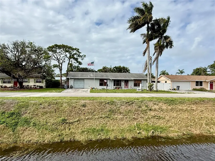 3575 Marlow Ave, Boynton Beach, FL 33436 - #2
