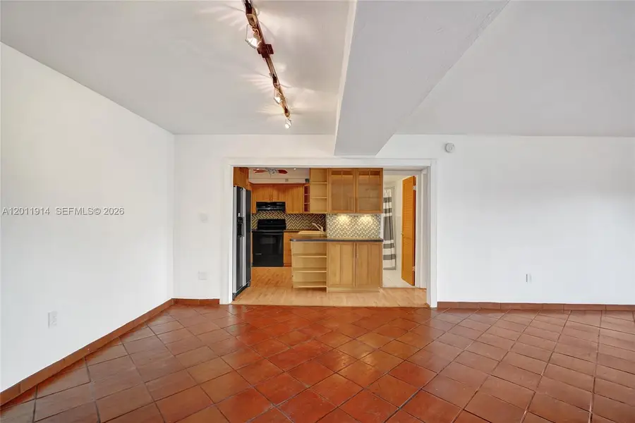 8335 SW 72nd Ave #205D, Miami, FL 33143 - #3