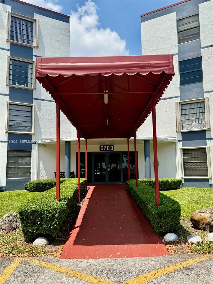 5700 SW 127th Ave #1413, Miami, FL 33183 - #1
