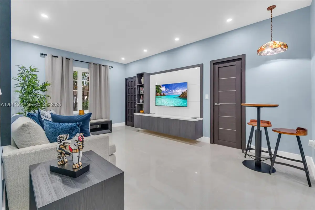 1569 Euclid Ave #7, Miami Beach, FL 33139 - #1