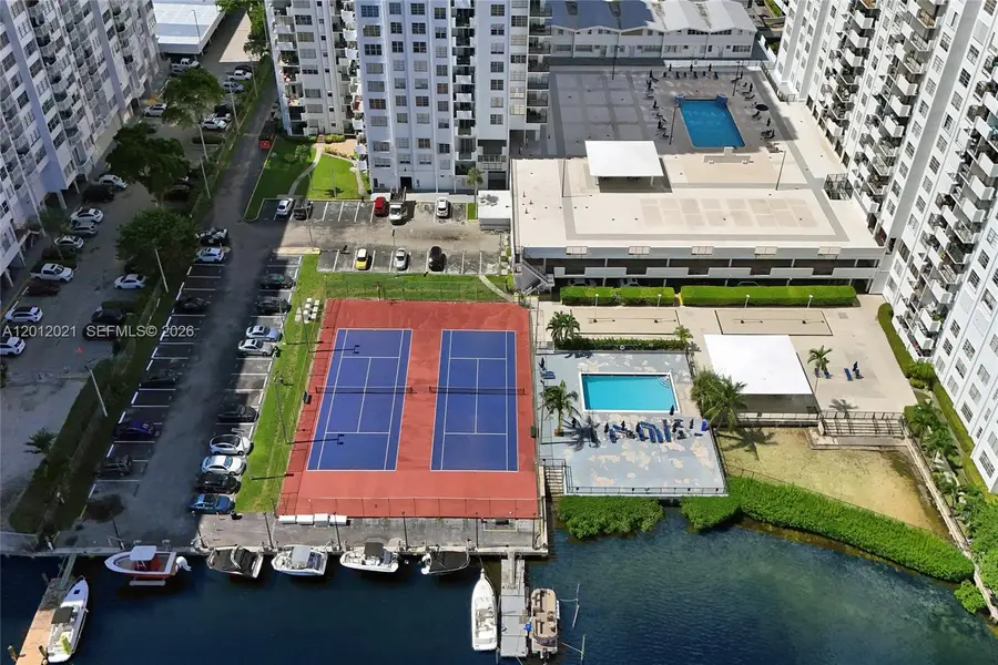 2750 NE 183rd St #2412, Aventura, FL 33160 - #3