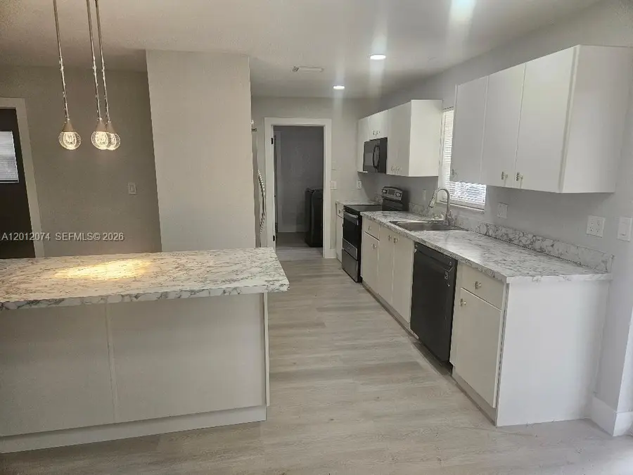 1941 NE 2nd Ter, Pompano Beach, FL 33060 - #2