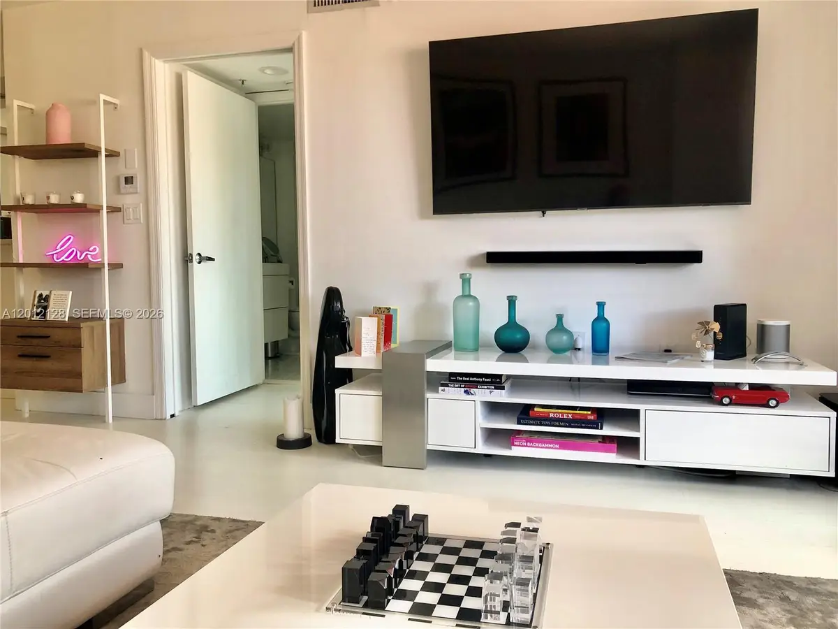 90 Alton Rd #307, Miami Beach, FL 33139 - #1