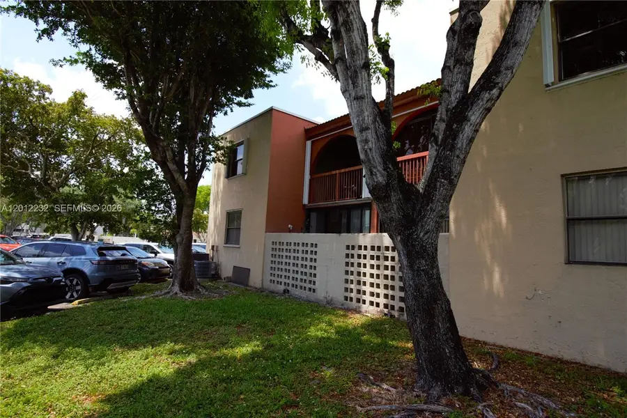 10241 NW 9th St Cir #112-5, Miami, FL 33172 - #3