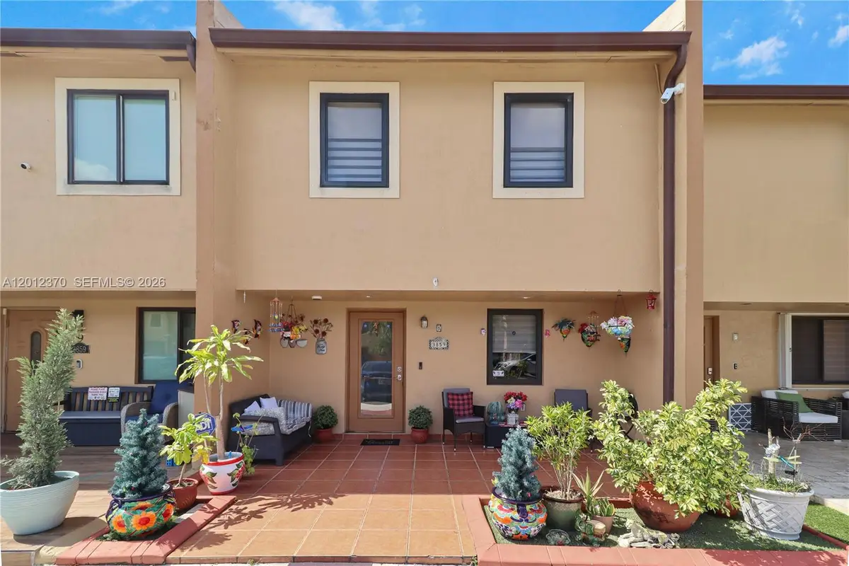 3859 SW 99th Ave #8, Miami, FL 33165 - #1