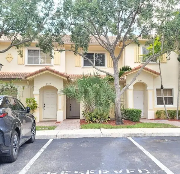 8353 SW 26th St #104, Miramar, FL 33025