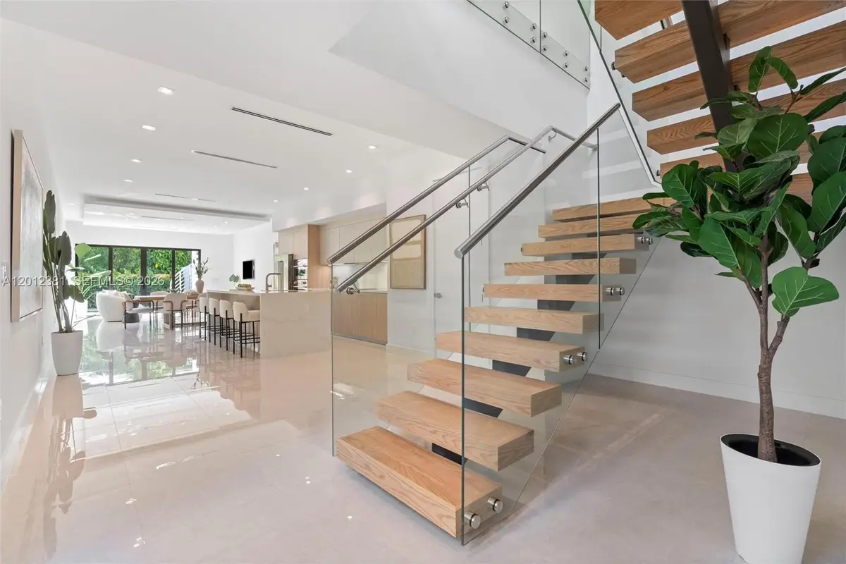 1235 SW 13th Ave #1235, Miami, FL 33135 - #1