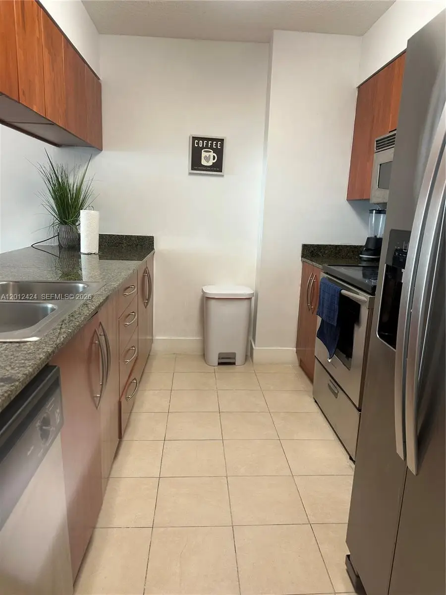 1200 Brickell Bay Dr #2304, Miami, FL 33131 - #1