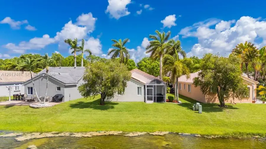4421 Dogwood Cir, Weston, FL 33331 - #2