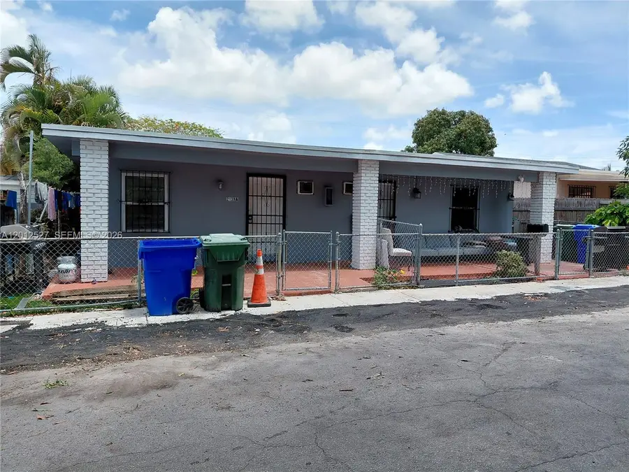 2140 NW 1st Ter, Miami, FL 33125 - #2