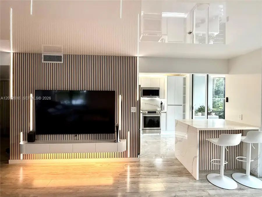 671 NE 195th St #205E, Miami, FL 33179 - #3
