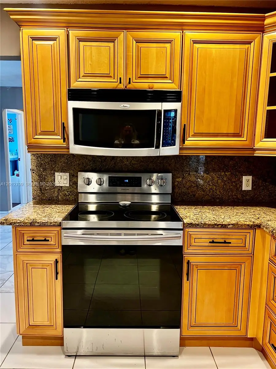 8350 NW 27th Pl, Sunrise, FL 33322 - #3