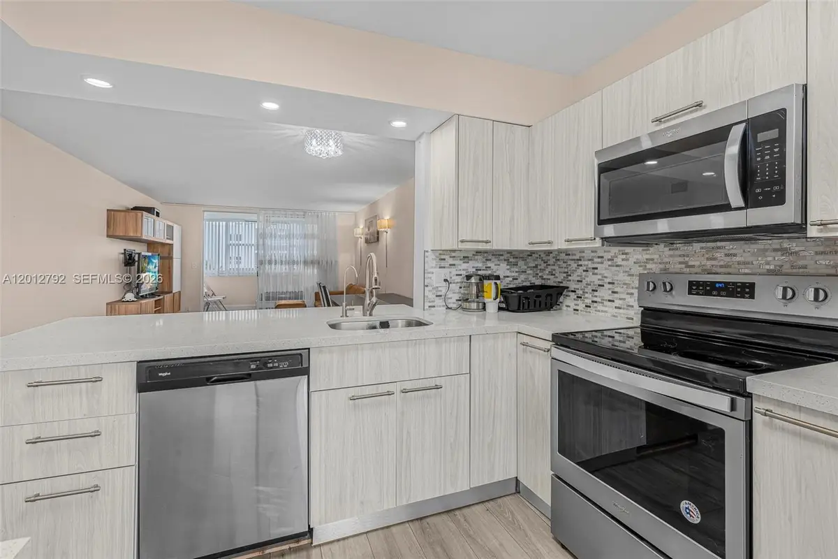 609 NE 14th Ave #603, Hallandale Beach, FL 33009 - #1